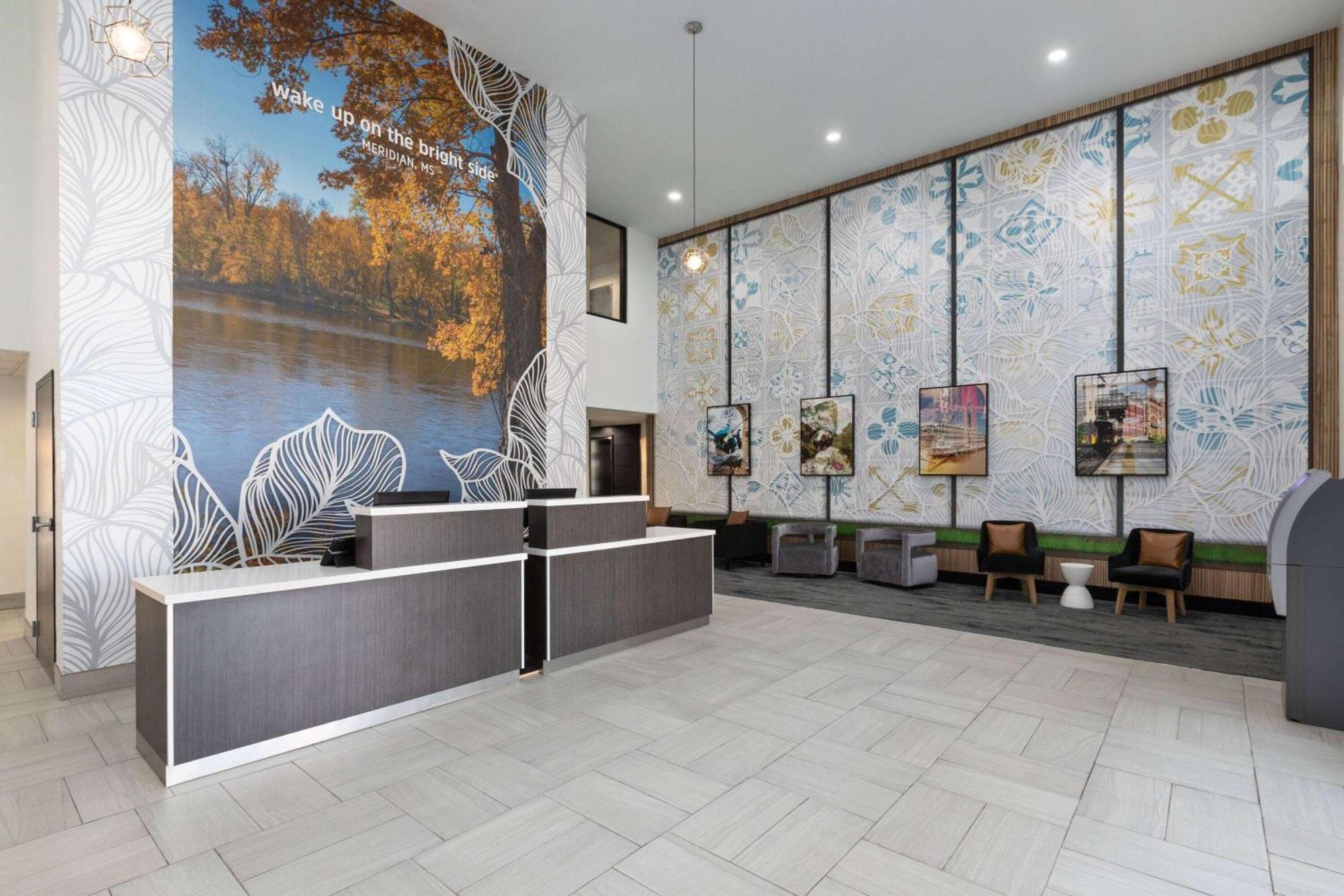 La Quinta Inn & Suites By Wyndham Meridian Exterior photo